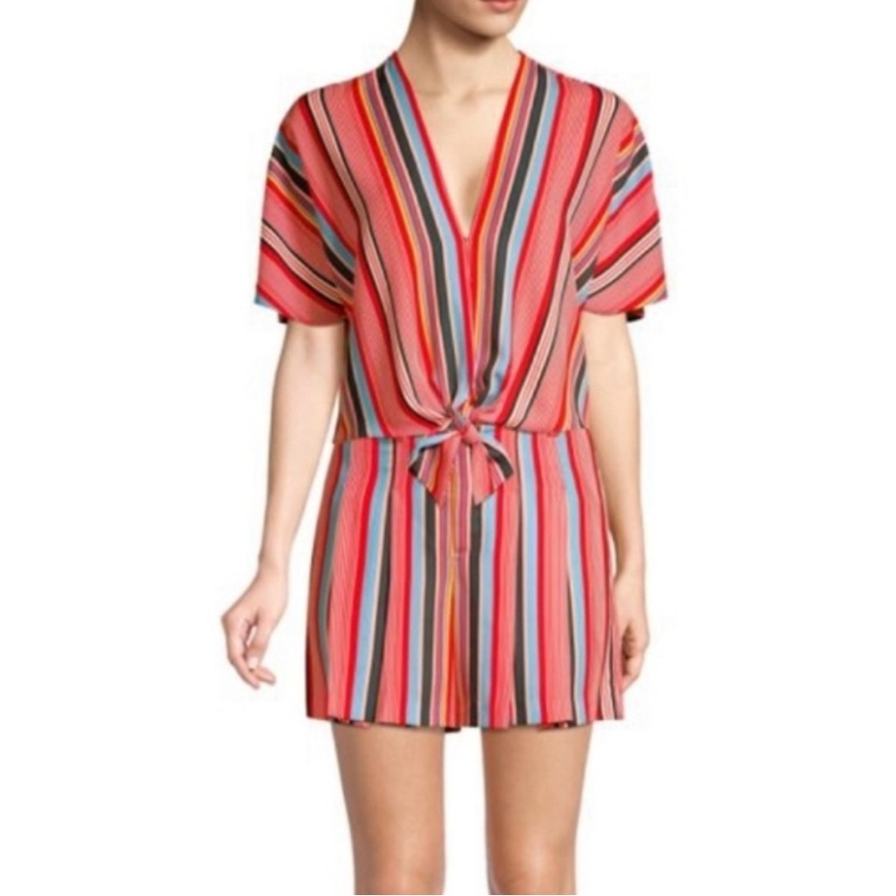 Alice + Olivia Flutter Tie-Front Top and Shorts Set NWOT - Picture 10 of 12